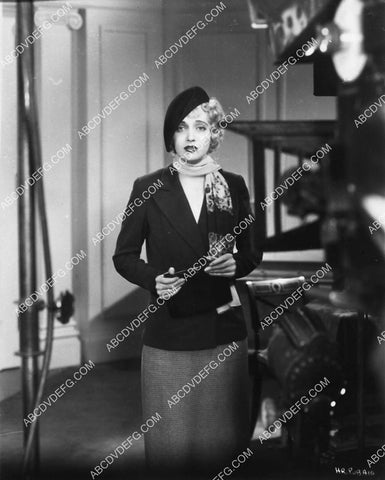 Kay Francis on set w movie equipment film Confession 1939-19