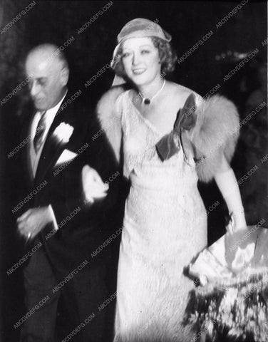 candid Marion Davies out and about 1945-26