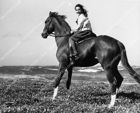 Elizabeth Taylor on horseback film National Velvet 1974-03