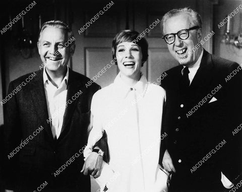 Robert Wise Julie Andrews on set film The Sound of Music 1974-24