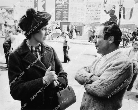 candid Julie Andrews & Boris Leven on set film Star 1974-25