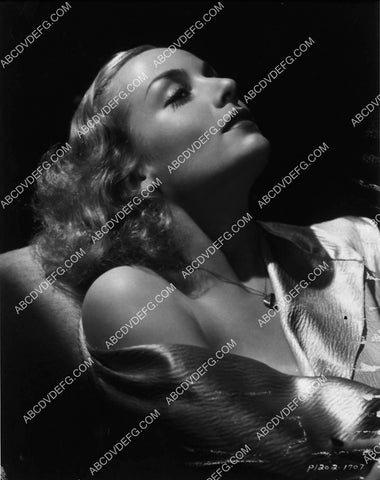 stylish Carole Lombard portrait 1982-14