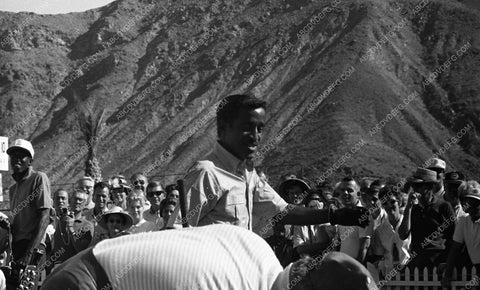 Sammy Davis Jr competes in Frank Sinatra Palm Springs Golf Tourn 2025-29