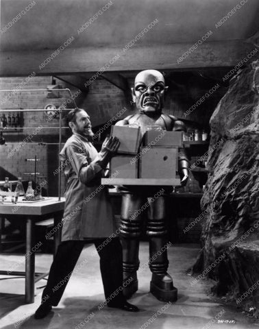 Rob Zombie's favorite The Phantom Creeps with Bela Lugosi 2034-21