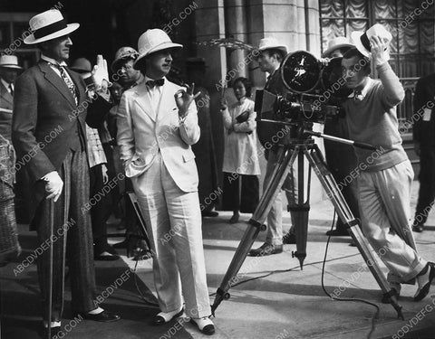 Bela Lugosi and cast film International House 2041-01