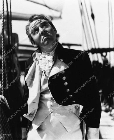 Charles Laughton on set film Mutiny on the Bounty 2041-34