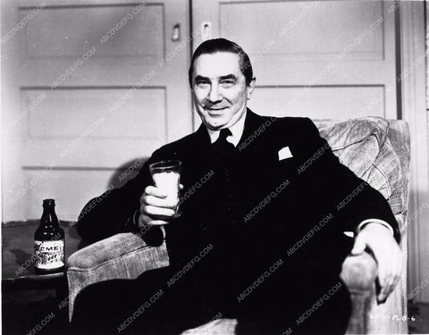 Bela Lugosi advertising Acme Beer 2043-19