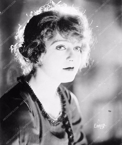 Barbara Castleton 2051-28