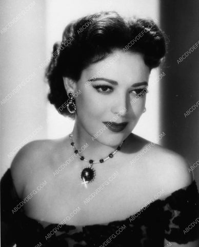 great Linda Darnell portrait 2053-22