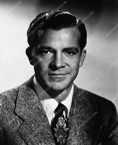 Dana Andrews portrait 2071a-36