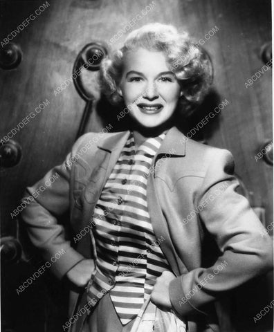 Betty Hutton portrait 2093b-16