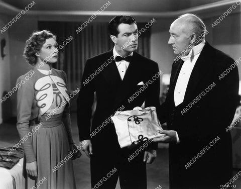 Greer Garson Robert Taylor and cast film Remember 2094-26