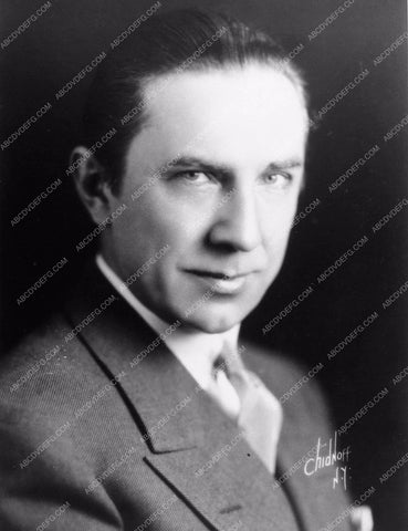 Bela Lugosi portrait 2096-23