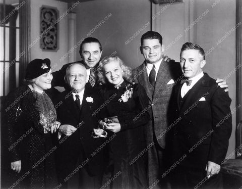 Bela Lugosi and houseguests 2097-18