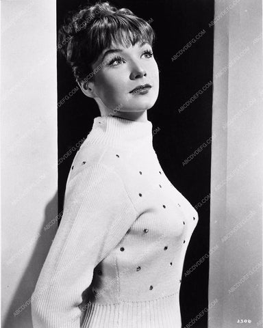 Shirley MacLaine portrait 2109-05