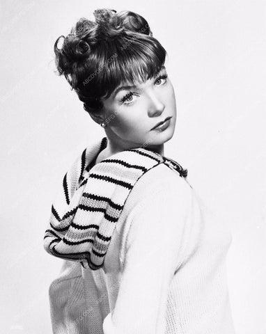 Shirley MacLaine portrait 2109-09