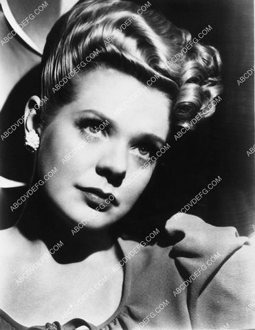 Alice Faye portrait 2111-05