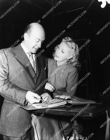 Alice Faye and Otto Preminger on set film Fallen Angel 2111-12