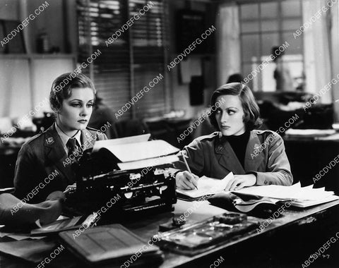 Joan Crawford film Today We Live 2132-18