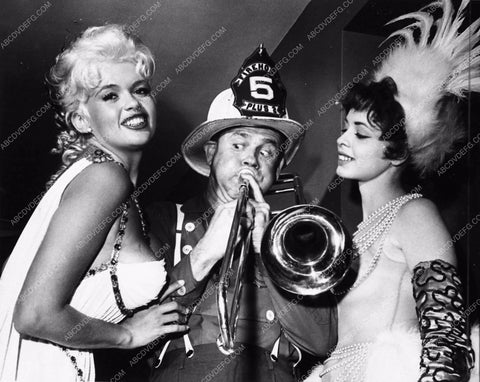candid Jayne Mansfield Firehouse 5 trumpet player sneaking peek 2137-32