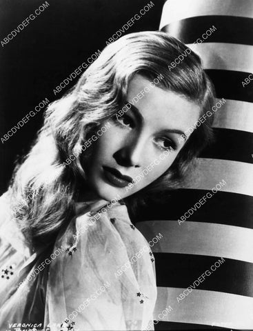 Veronica Lake portrait 2159-20