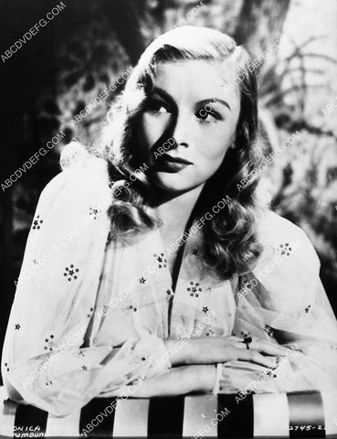 Veronica Lake portrait 2159-21