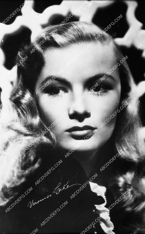 beautiful Veronica Lake portrait 2159-22