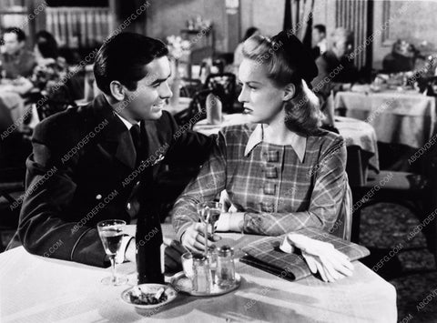 Betty Grable Tyrone Power A Yank in the RAF 2191-12