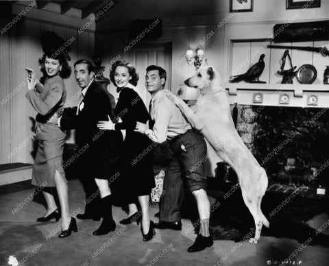 Eddie Quillan Wally Vernon Dorothy Granger Lynne Lyons & dog 2192-26