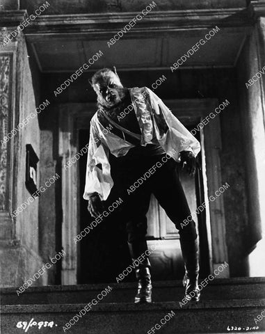 Oliver Reed film Curse of the Werewolf 2197-27