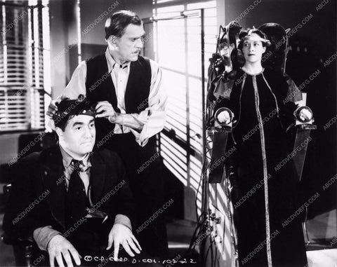 Boris Karloff and cast sci-fi film The Devil Commands 2216-18