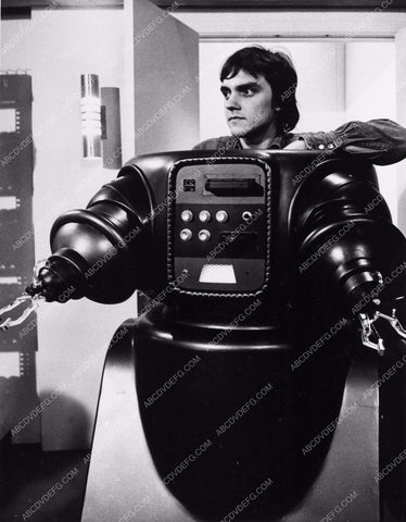 Robby the Robot in TV show Columbo Peter Falk Mind Over Mayhem 2234-25