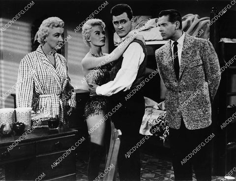 Betty Grable Sheree North film How to Be Very Very Popular 2237-17