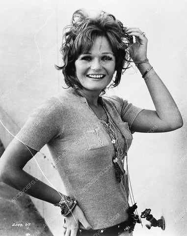 sexy Valerie Perrine portrait 2244-19