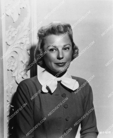 June Allyson portrait 2250-05