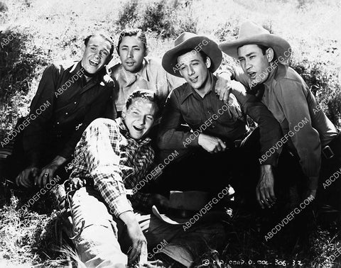 Bob Nolan and The Sons of the Pioneers 2253-04