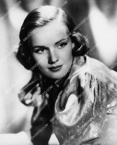 Frances Farmer portrait 2326-22