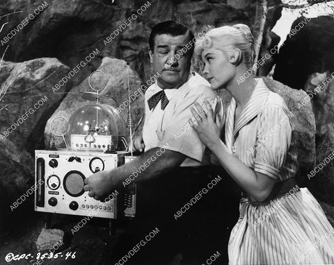Lou Costello Dorothy Provine film The 30 Foot Bride of Candy Rock 2334-18