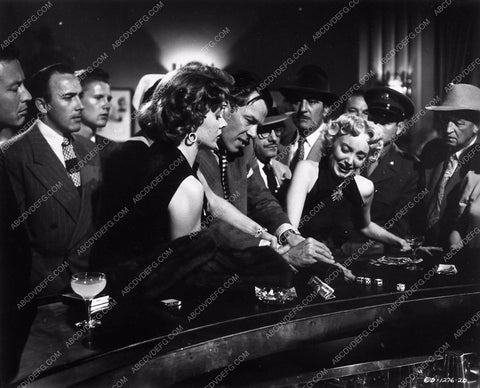 Gloria Grahame Lee Marvin gambling scene film noir The Big Heat 2339-29