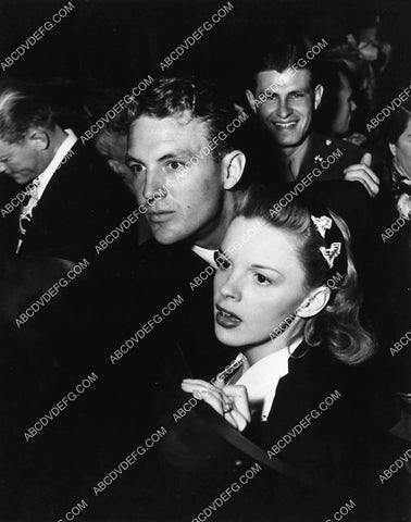 Robert Stack Judy Garland attend film premiere 2350-20