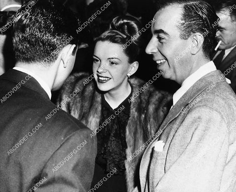 Judy Garland Vincent Minnelli at film premiere 2350-29