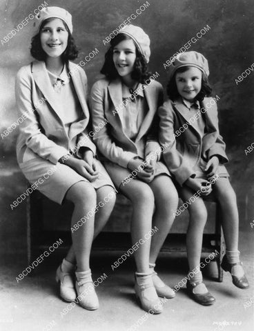 Judy Garland and the Gumm Sisters 2351-25