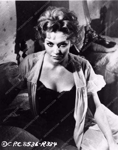 Kim Novak portrait film Middle of the Night 2412-13