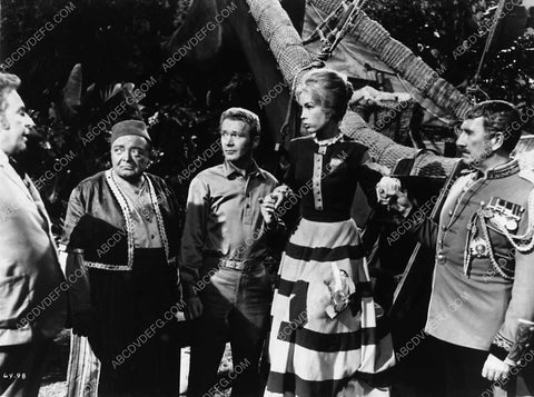 Peter Lorre Red Buttons film Five Weeks in a Balloon 2528-14