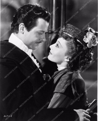 Louise Rainer Fernand Gravet musical bio pic The Great Waltz 2536-31