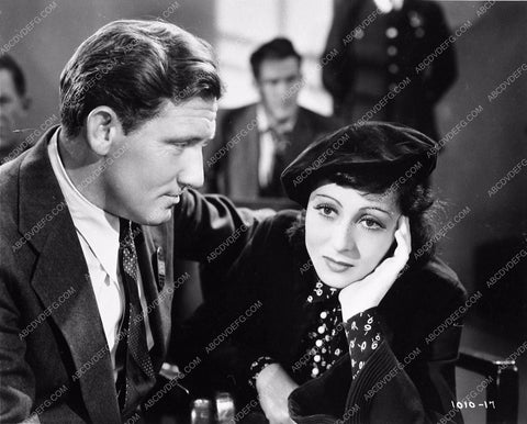 Louise Rainer Spencer Tracy film Big City 2536-35