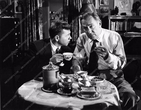 Mickey Rooney William Demarest film noir The Strip 2539-03