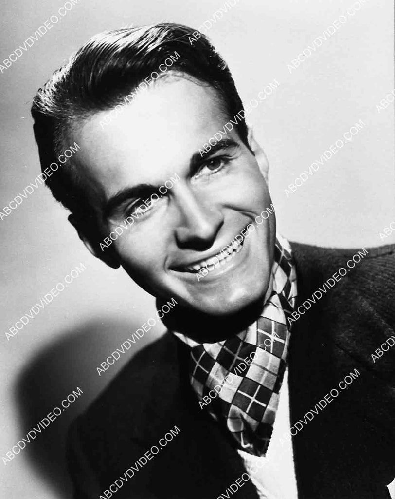 Helmut Dantine portrait 27045 ABCDVDVIDEO