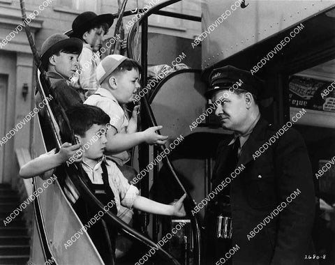 Our Gang Leonard Alfalfa Spanky Robert Blake try to ride the bus for free 2704-20