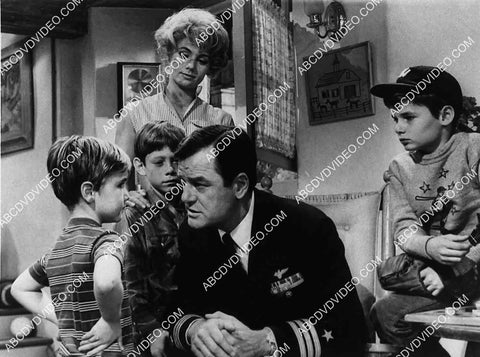 Shirley Jones Bill Mumy Gig Young film A Ticklish Affair 2704-22